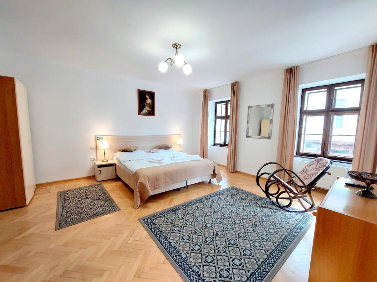 Casa Roth Lejlighed Braşov Eksteriør billede