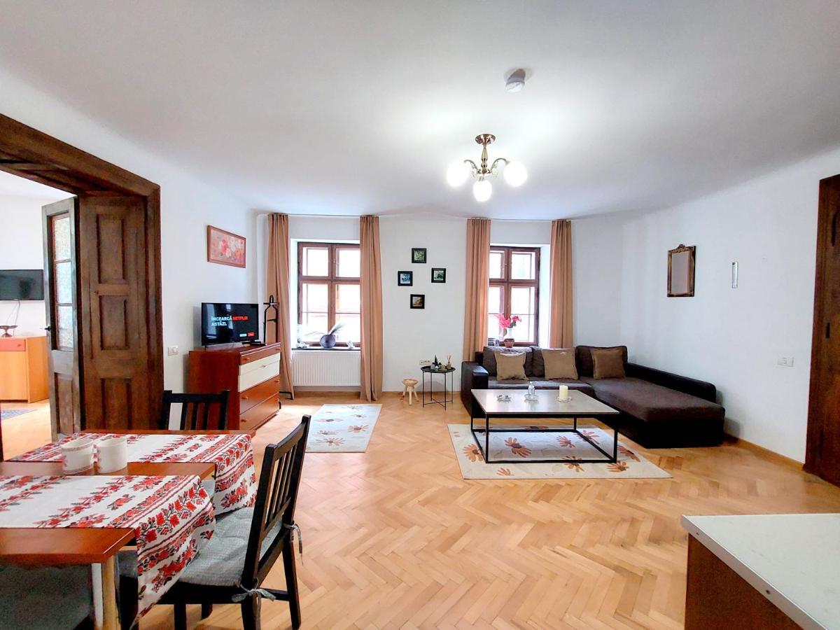 Casa Roth Lejlighed Braşov Eksteriør billede
