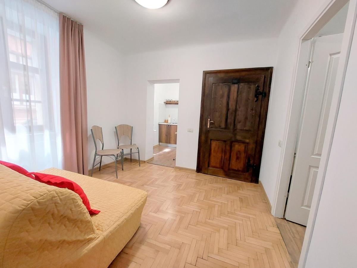 Casa Roth Lejlighed Braşov Eksteriør billede