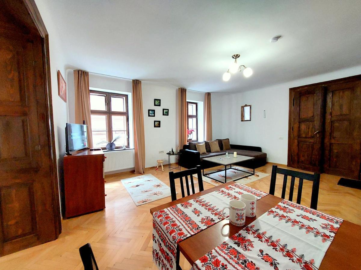 Casa Roth Lejlighed Braşov Eksteriør billede